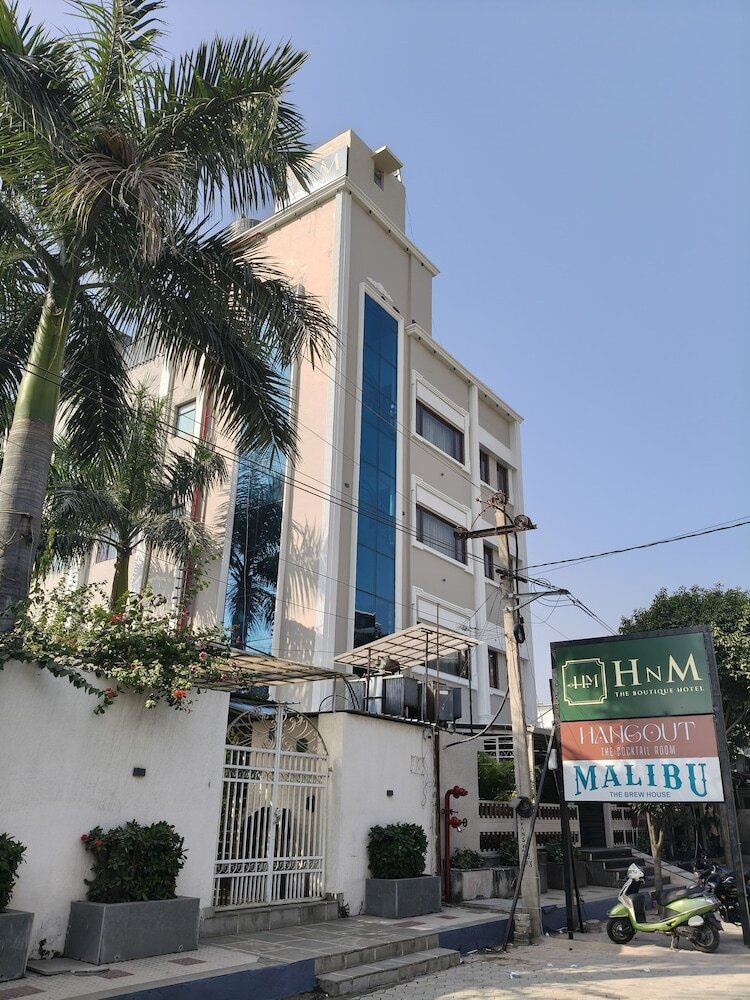 H N M The Boutique Hotel