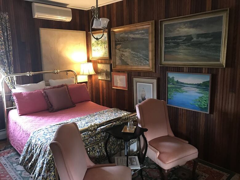 Bed & Breakfast Fairlawn Inn