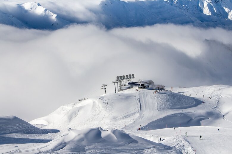 Chalet Murr By Skinetworks