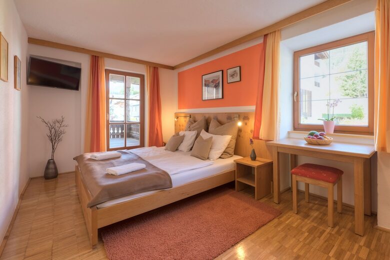 Chalet Murr By Skinetworks