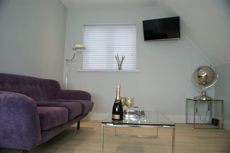 Aparthotel St Anns Square Apartments