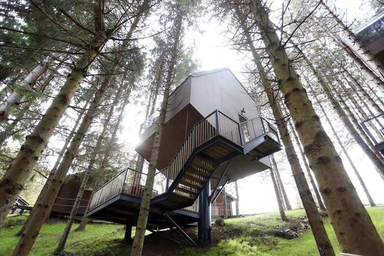 Tree House Close To The National Park Plitvice Lakes