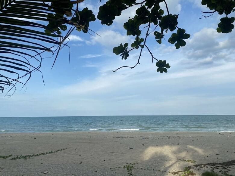Hotel Chaithalay Khanom Resort