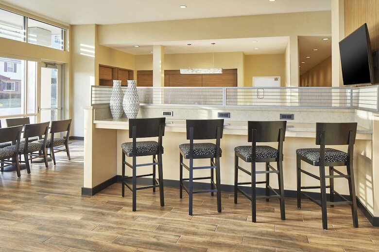 Hotel Towneplace Suites By Marriott Columbus North - Osu