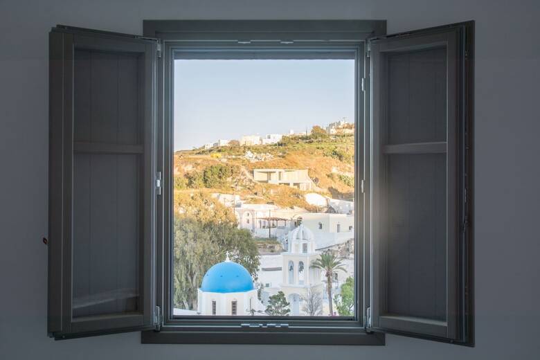 Amphitrite Suites Santorini