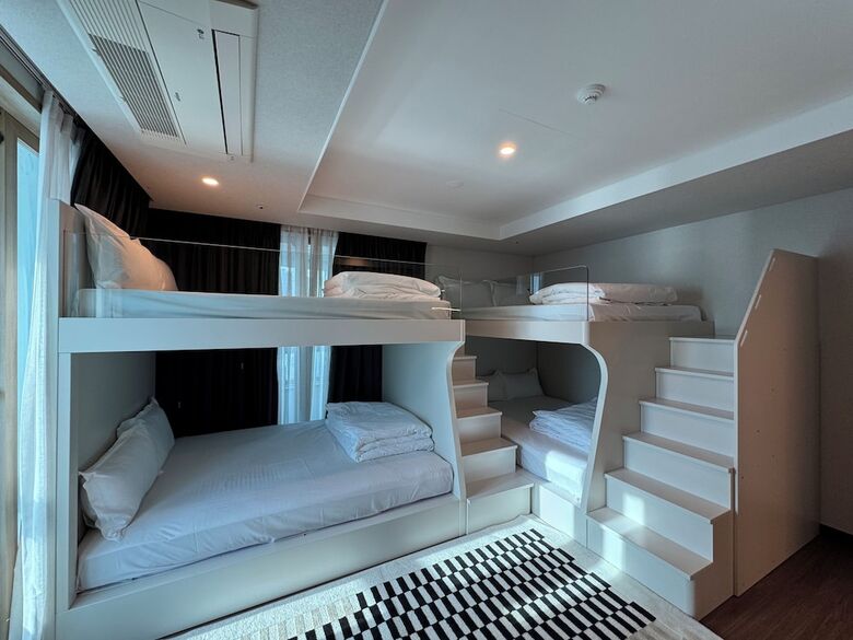Felix By Stx Hotel & Suite