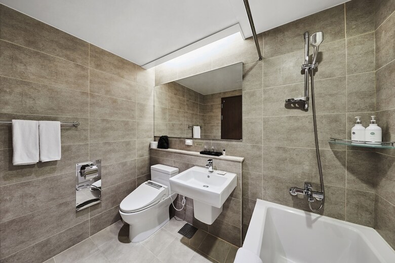 Felix By Stx Hotel & Suite