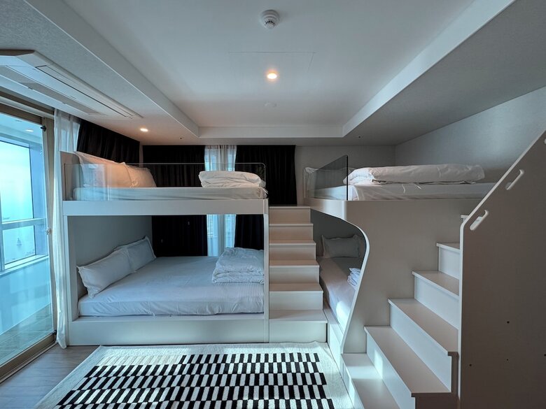 Felix By Stx Hotel & Suite