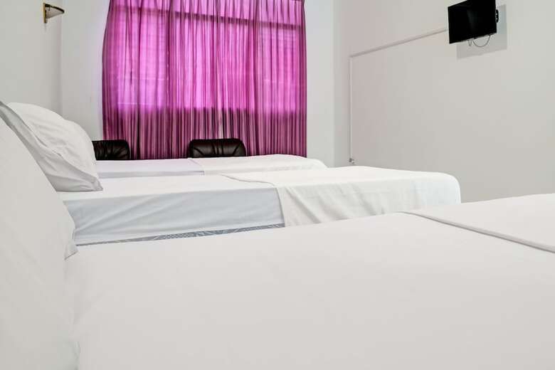 Oyo 92324 Hotel Sinar Rejeki