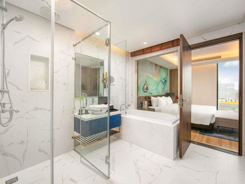 Hotel M�venpick Living West Hanoi