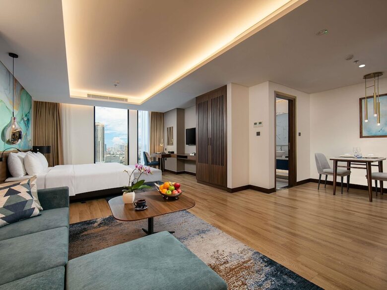 Hotel M�venpick Living West Hanoi