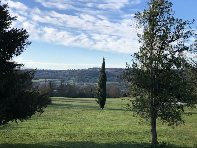 The Grand Longere