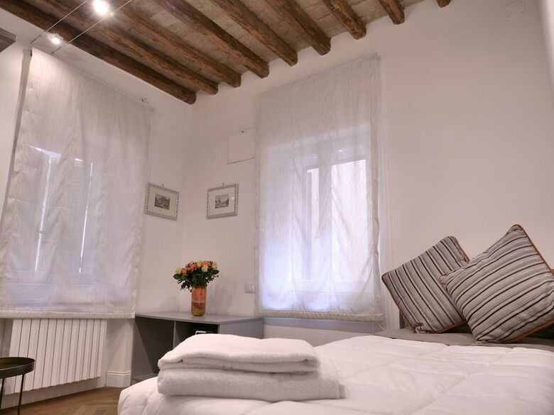 Bed & Breakfast Helmirage Suite Via Del Corso