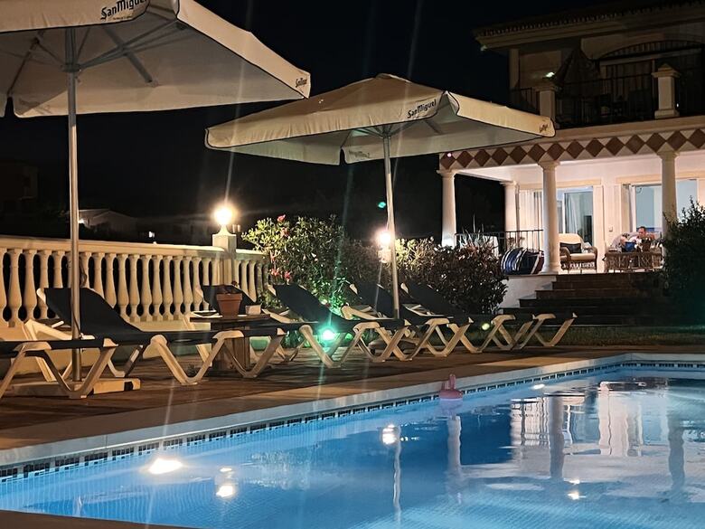 B&B Villa Maria Guest Rooms - San Roque Golf - Sotogrande