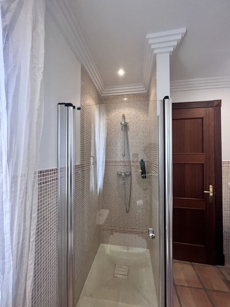 B&B Villa Maria Guest Rooms - San Roque Golf - Sotogrande