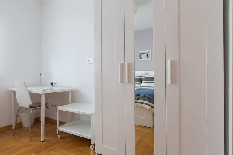 Paw Rooms