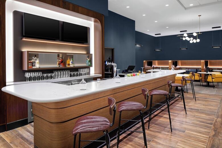 Hotel Courtyard By Marriott Lansing Downtown