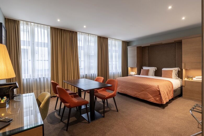 Hotel Aragon House