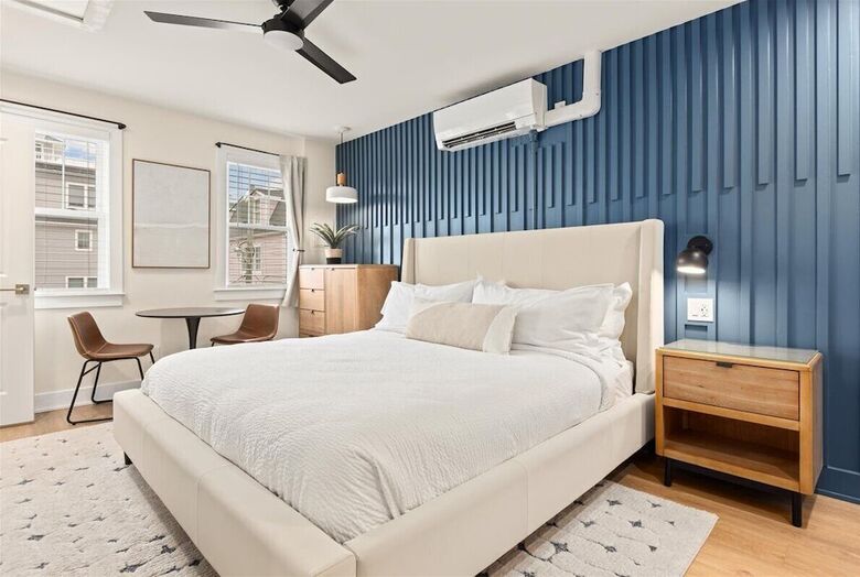 Hotel Surrey Beach House
