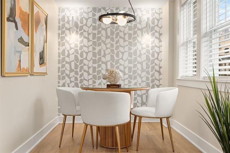 Hotel Surrey Beach House