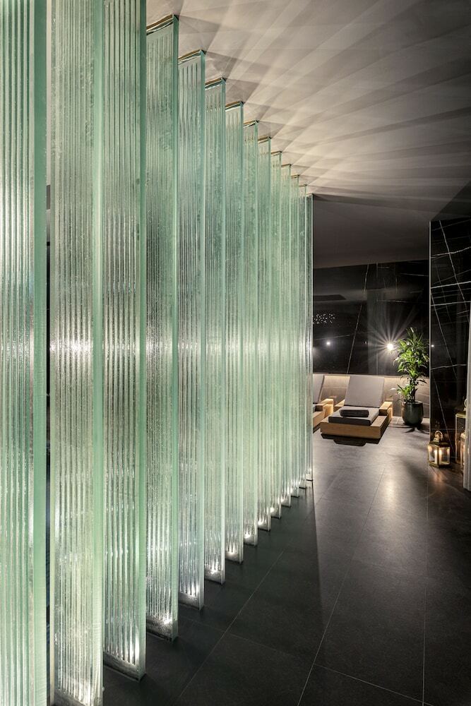 Lure Hotel & Spa- Adults Only