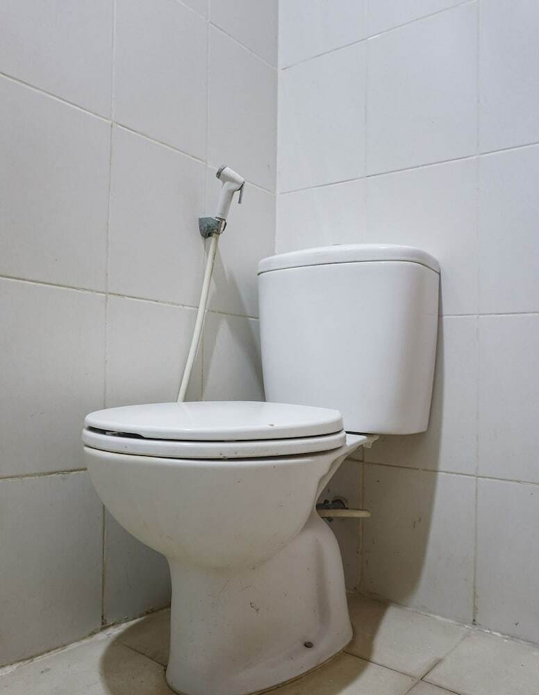 Hotel Oyo 90923 Makassar Cottage