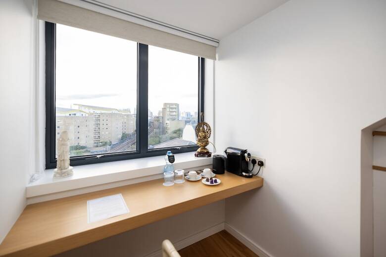Limehouse Library Hotel