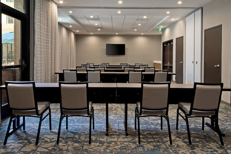 Hotel Residence Inn By Marriott Valencia