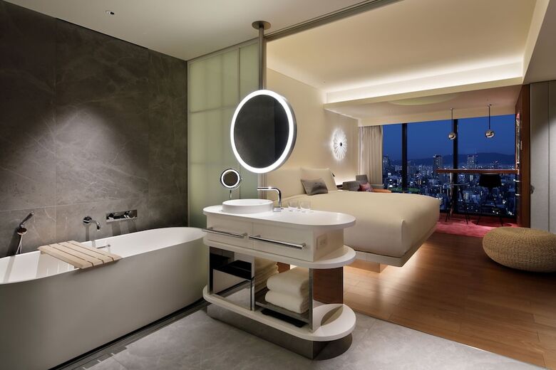 Hotel W Osaka