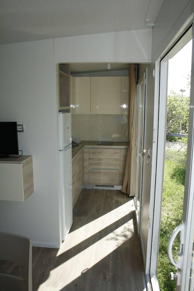 Queen Campagna Mobile Homes Klenovica