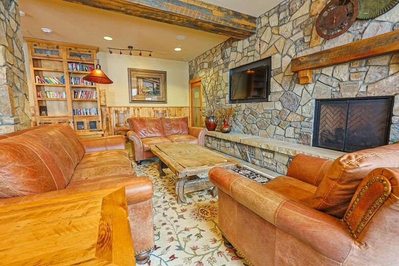 Hotel Bbcs Black Bear Lodge Deluxe 2bed 2bath