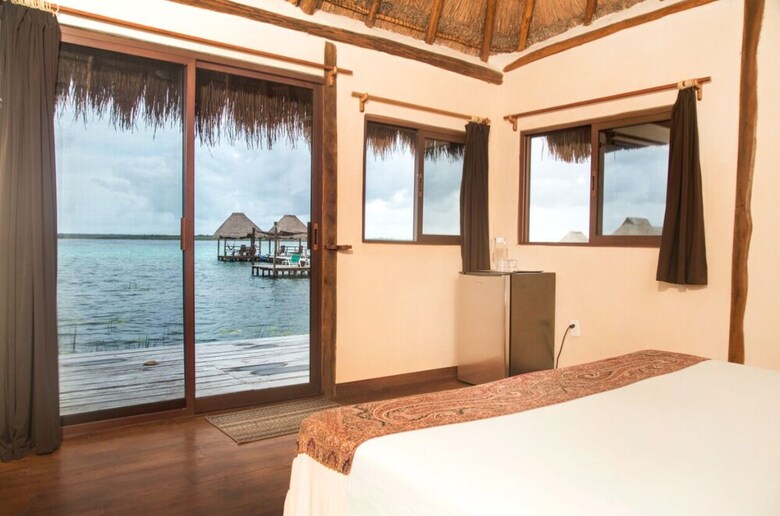 Cabana Lagoon Front Suite With Bikes & Kayaks