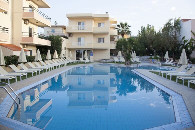 Aparthotel Blue Sky Hotel