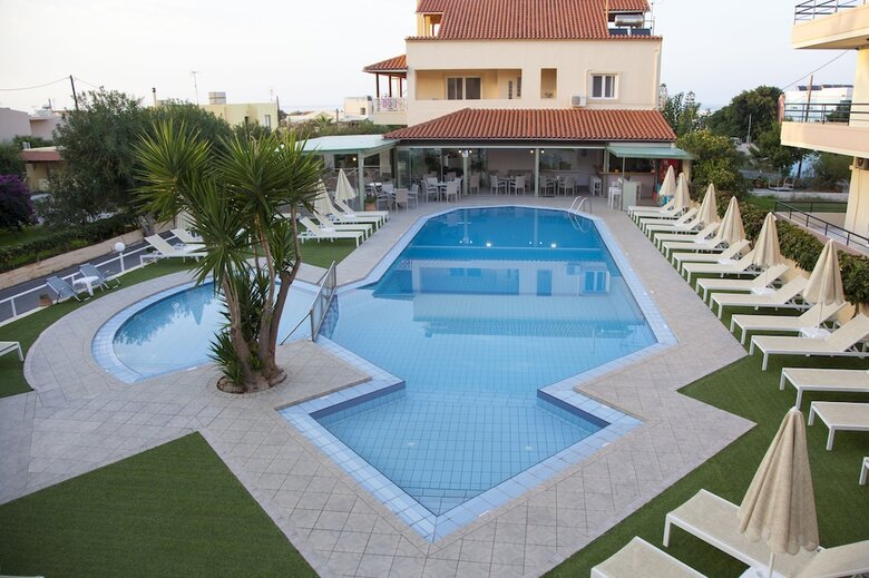 Aparthotel Blue Sky Hotel