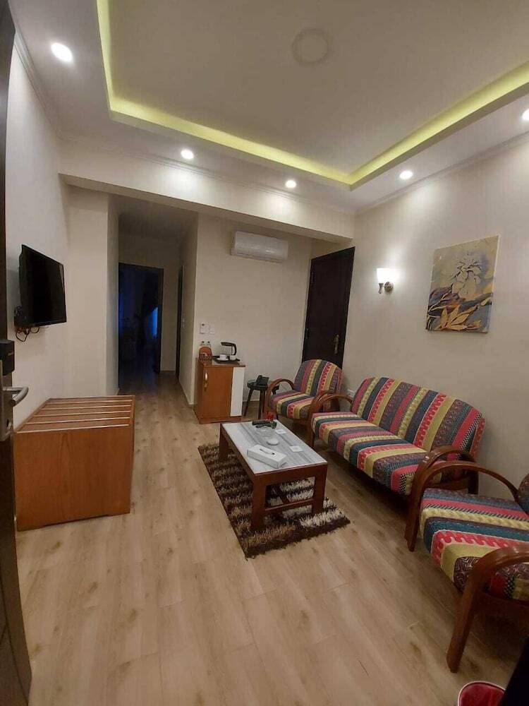 Jewel Zamalek Hotel