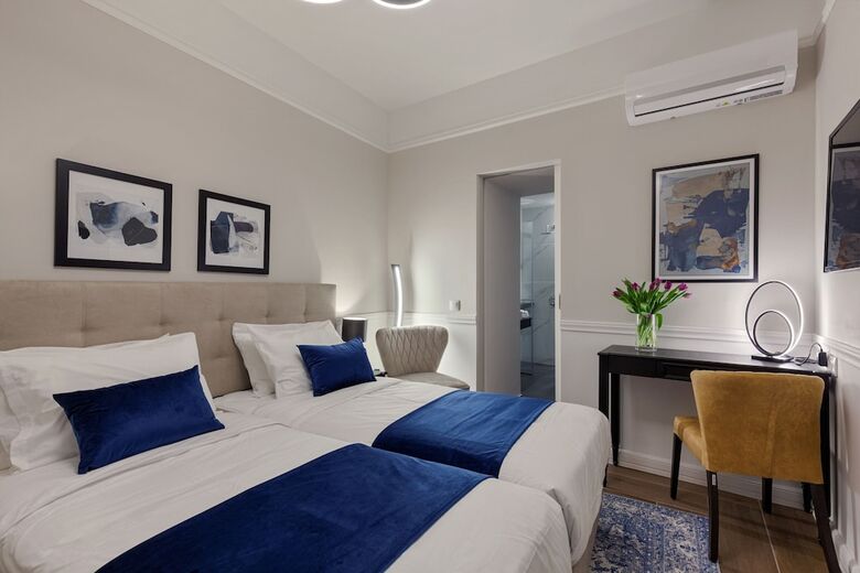 Classic Hotel By Athens Prime Hotels