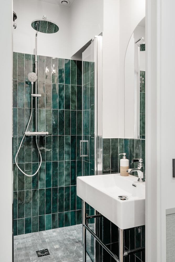Edgar Suites Saint-lazare - Amsterdam