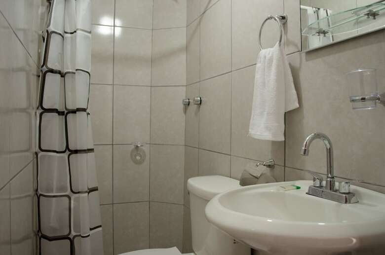 Hotel Estacion Alameda