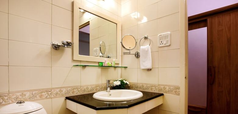 Hotel Halfmoon Hospitality