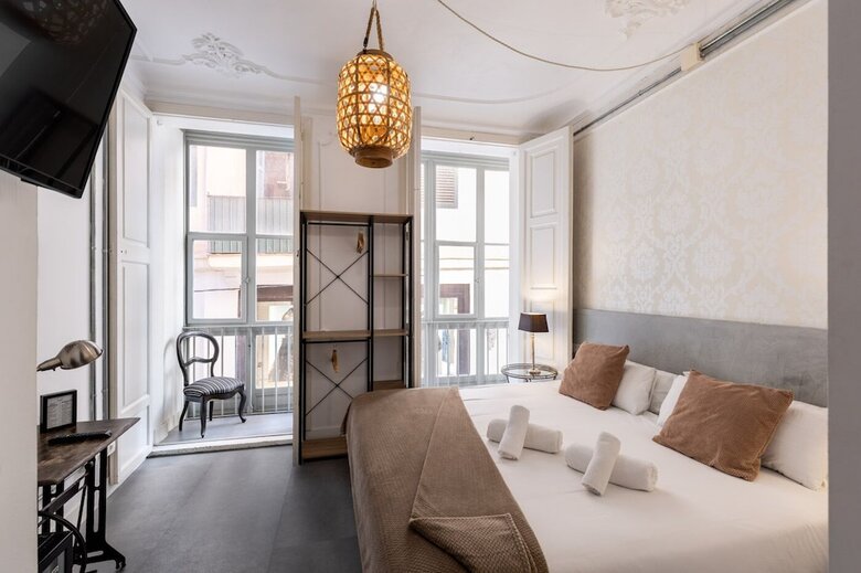 Hotel Antiguo Brondo Selfcheck-in Smart Rooms