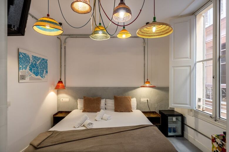 Hotel Antiguo Brondo Selfcheck-in Smart Rooms