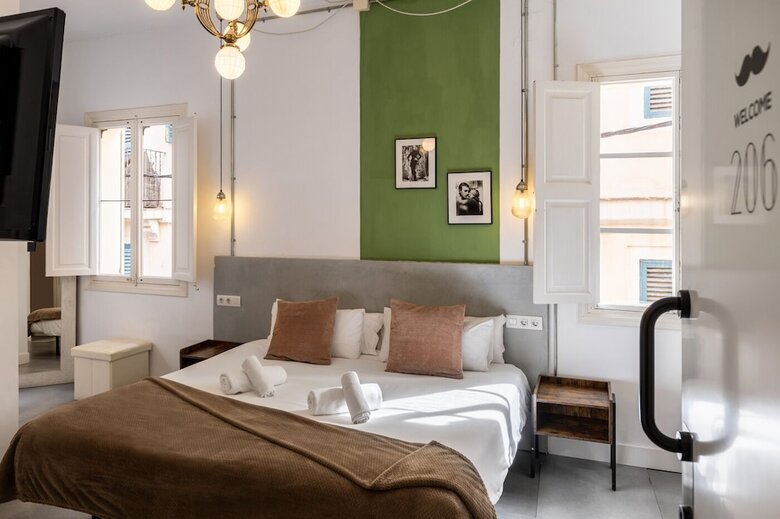 Hotel Antiguo Brondo Selfcheck-in Smart Rooms