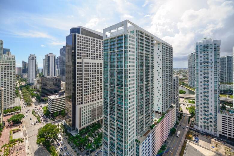 Aparthotel Icon Tower 3
