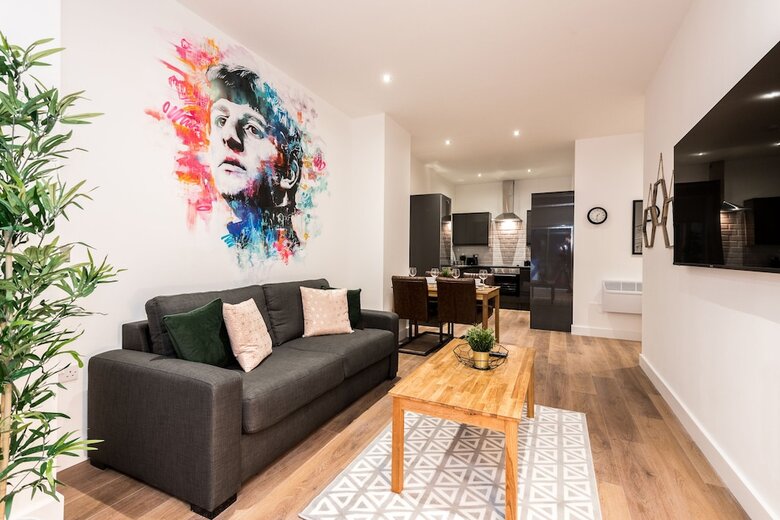 Sgt Pepper?s Apartments