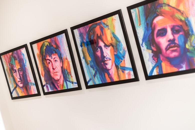 Sgt Pepper?s Apartments