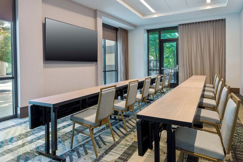 Hotel Courtyard By Marriott Atlanta Midtown