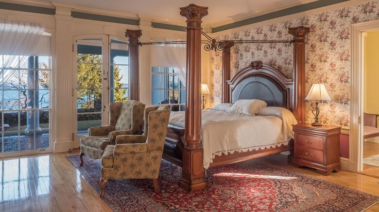 Hotel The Willows