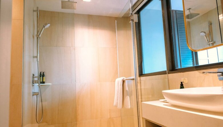 Hotel The Quarter Ploenchit By Uhg