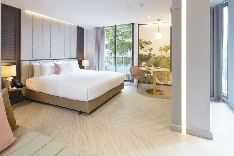 Hotel The Quarter Ploenchit By Uhg