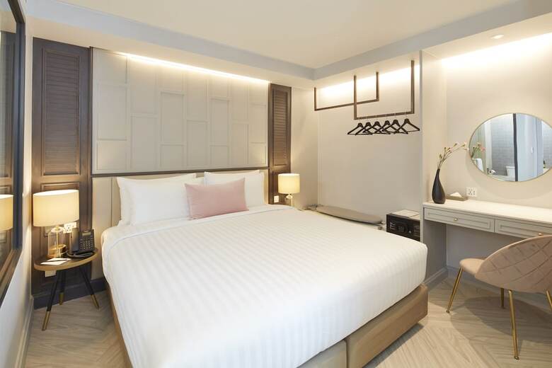 Hotel The Quarter Ploenchit By Uhg